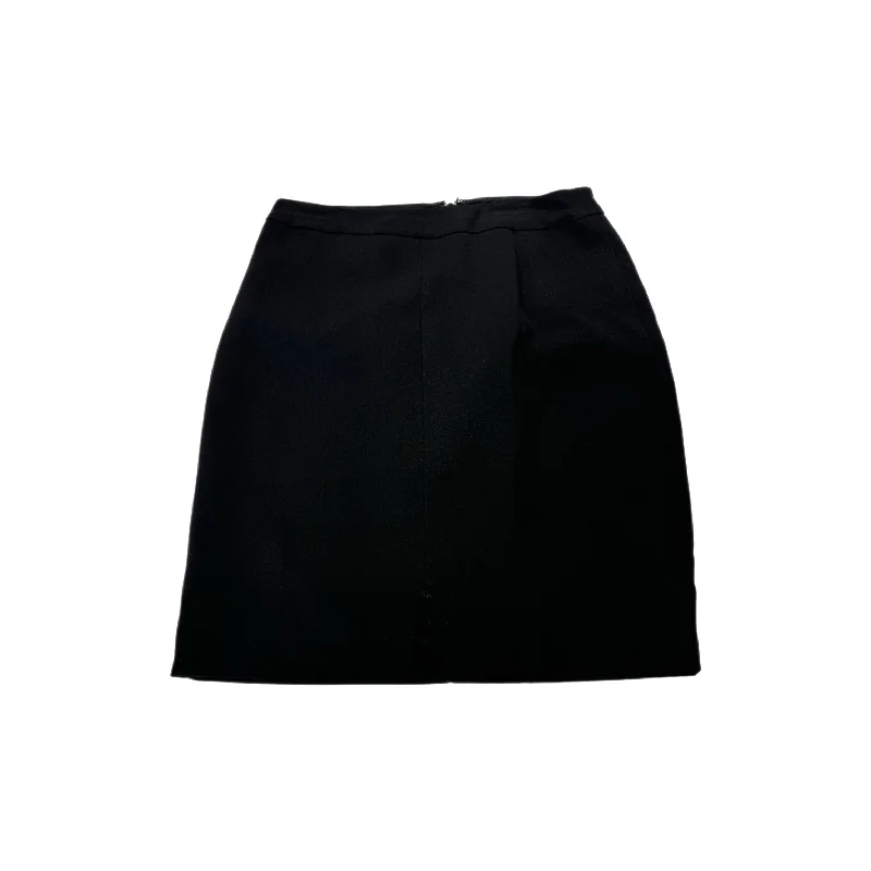 Skirt Mini & Short By White House Black Market  Size: 2