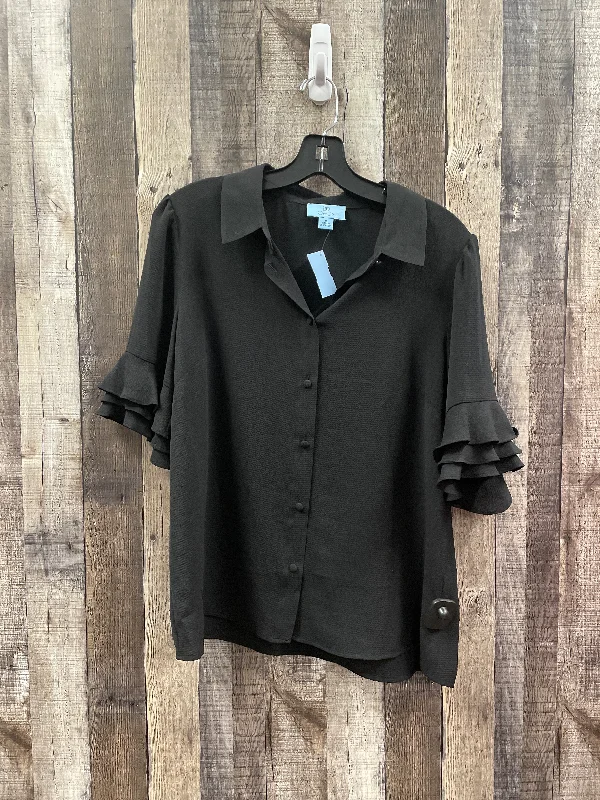 Top Short Sleeve By Cece In Black, Size: M