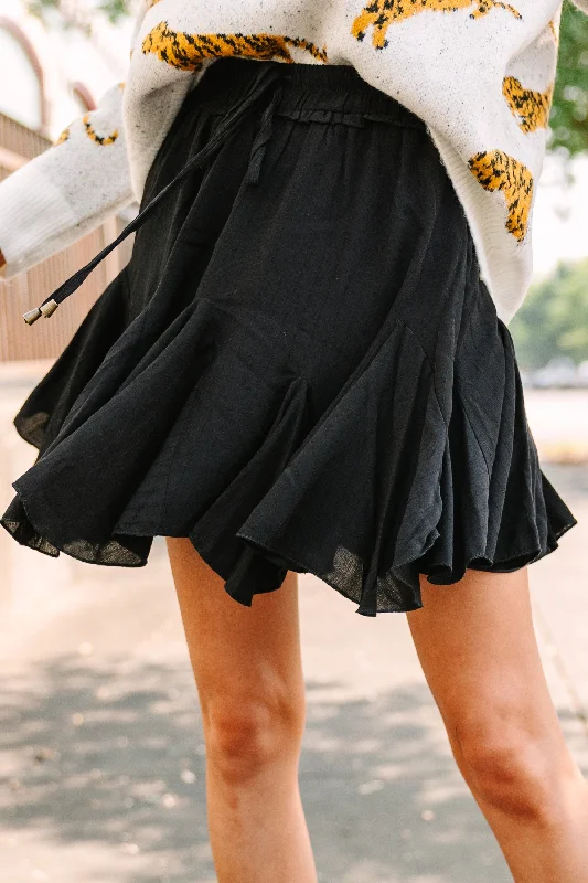 Look Your Way Black Ruffled Skort