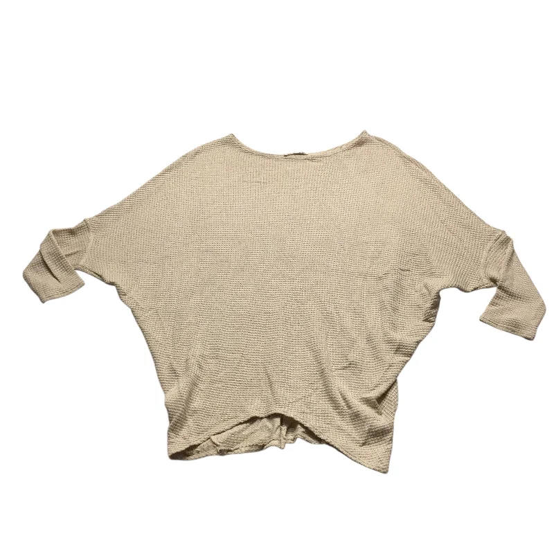 Top Long Sleeve Basic By Clothes Mentor In Tan, Size: M