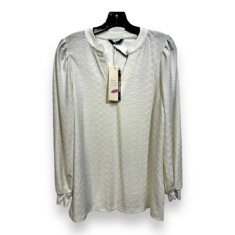 Top Long Sleeve By Cmf In Ivory, Size: S