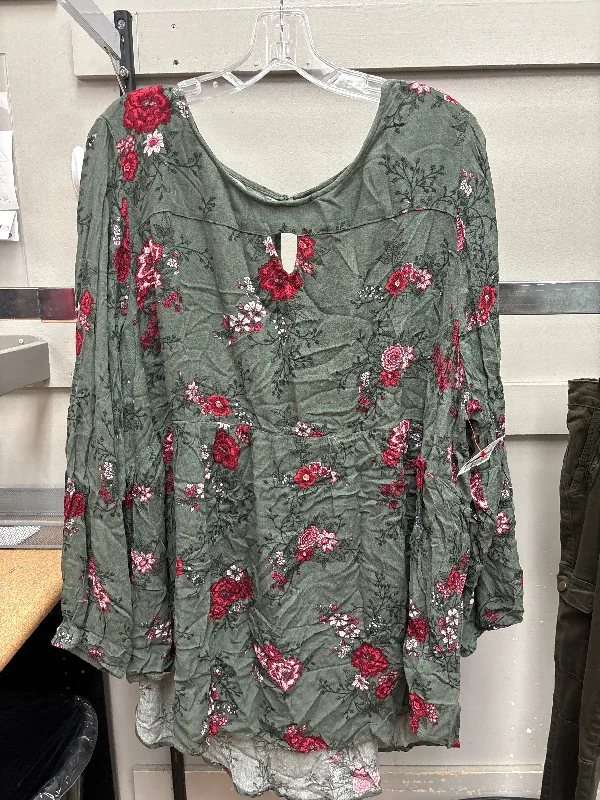 Top Long Sleeve By Torrid In Floral Print, Size: 4x